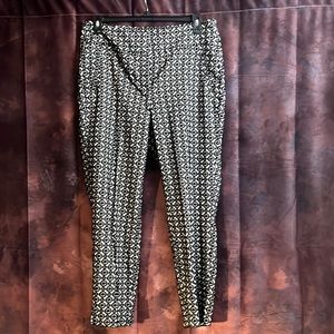 EUC black and white tapestry pant